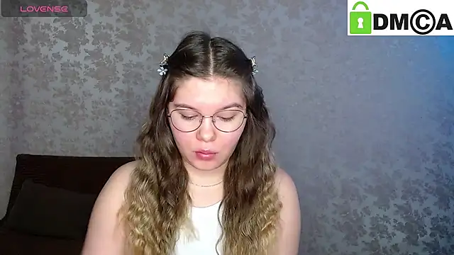 Snapshot of holy_michela chatting on 01.29.25 holy michela online show from 01.29.25