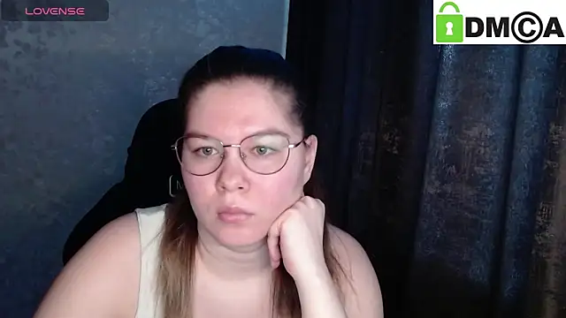 Snapshot of holy_michela chatting on 02.03.26 holy michela online show from 02.03.26