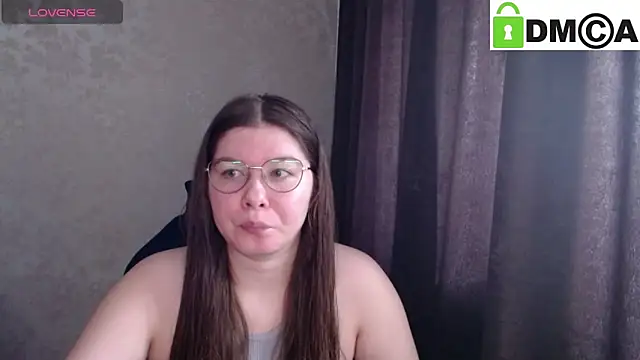 Snapshot of holy_michela chatting on 02.13.26 holy michela online show from 02.13.26