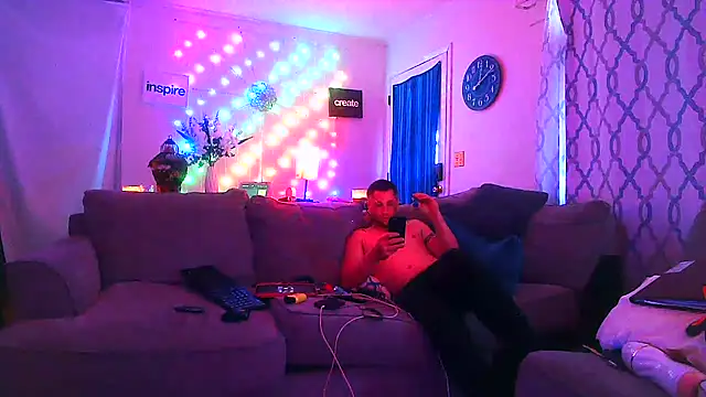 Snapshot of onlym4m chatting on 03.19.25 onlym4m online show from 03.19.25