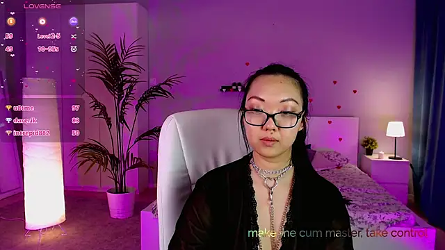 Snapshot of Marine_Vact chatting on 02.19.25 Marine Vact online show from 02.19.25