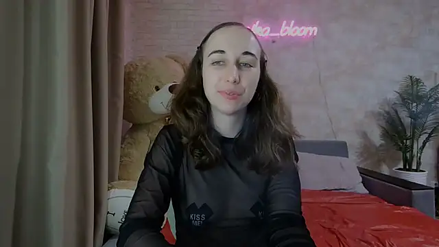 Anika bloom online show from 03.15.25