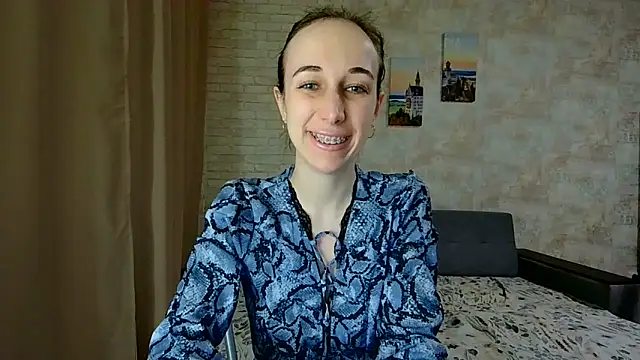 Anika bloom online show from 04.16.26