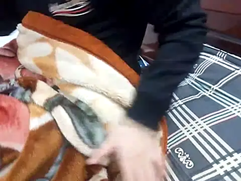 Snapshot of MIXEMKUTAKO chatting on 11.27.25 MIXEMKUTAKO online show from 11.27.25