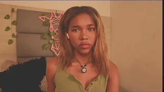 Lily Miiller online show from 01.31.26