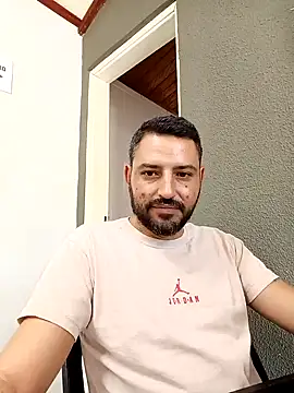 Snapshot of P4uzud4O chatting on 03.29.26 P4uzud4O online show from 03.29.26