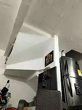 Snapshot of King_russo chatting on 02.20.25 King russo online show from 02.20.25