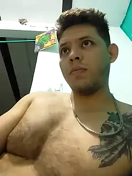 Snapshot of King_russo chatting on 10.01.25 King russo online show from 10.01.25