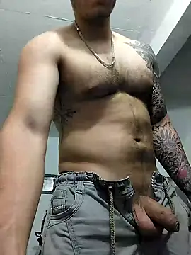 Snapshot of King_russo chatting on 10.01.25 King russo online show from 10.01.25