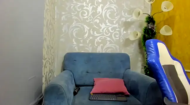 skinny cloe online show from 12.20.24