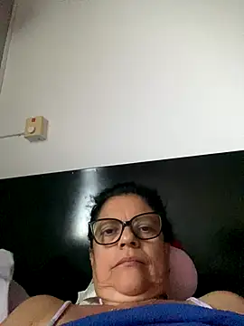 Sharongirl07 online show from 12.20.25