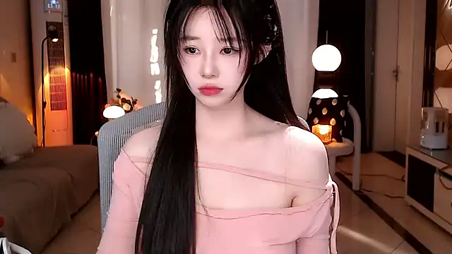 sweateanv  online show from 01.11.25