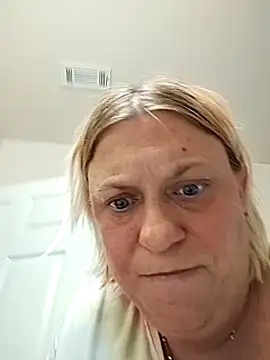 Playmate86 online show from 12.05.24