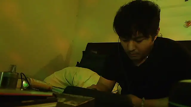 cloudyspun online show from 11.22.25