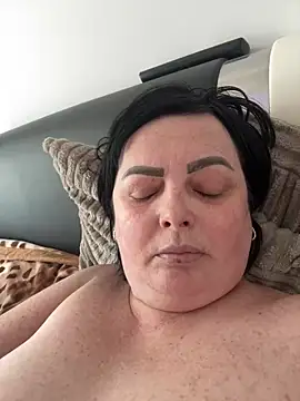 Amandamuller1982 online show from 03.04.25