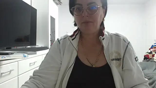 Amandamuller1982 online show from 11.06.25