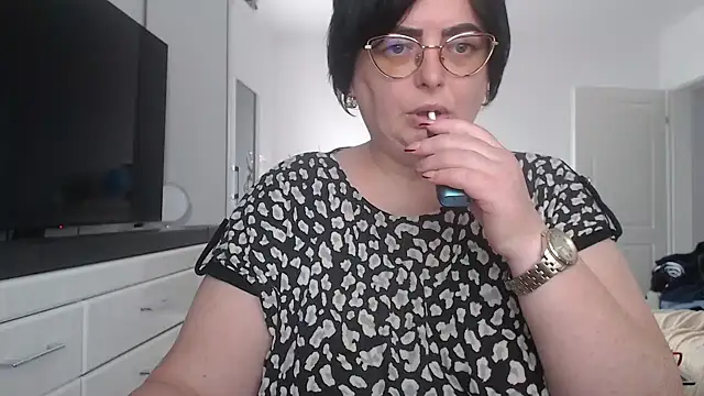 Amandamuller1982 online show from 04.16.26