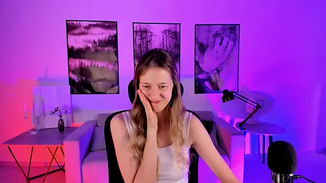 Sharon Evansi online show from 12.14.24