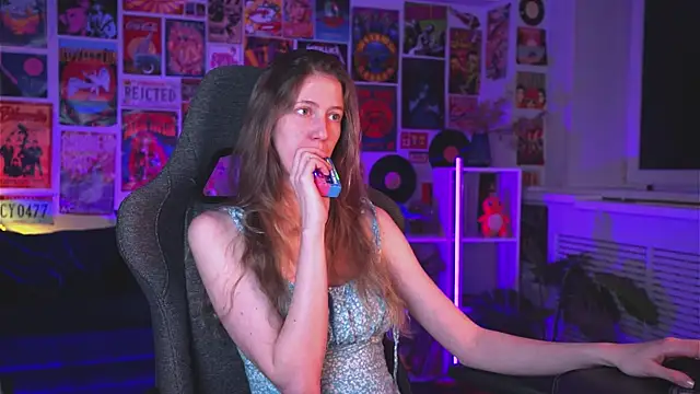 Sharon Evansi online show from 02.05.25