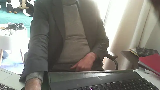 shyfrenchcock1 online show from 02.10.25