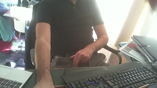 shyfrenchcock1 online show from 10.20.25