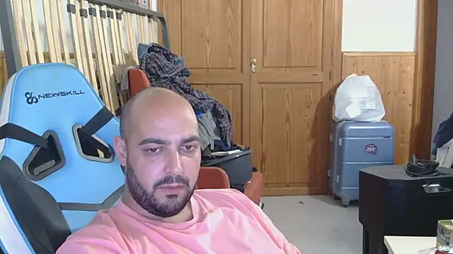 Snapshot of chicomallorca96 chatting on 04.27.26 chicomallorca96 online show from 04.27.26
