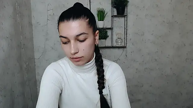 KarolinaRosse  online show from 03.04.25