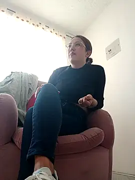 VIOLETA-25  online show from 02.20.25