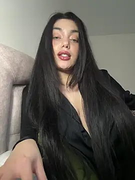 Snapshot of Sweet_Khalifa_ chatting on 09.24.25 Sweet Khalifa online show from 09.24.25