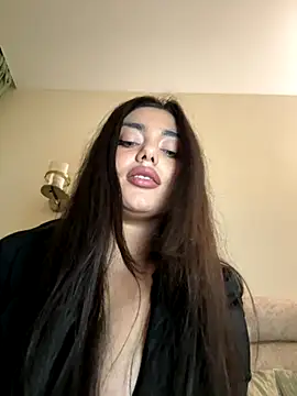 Snapshot of Sweet_Khalifa_ chatting on 11.28.25 Sweet Khalifa online show from 11.28.25