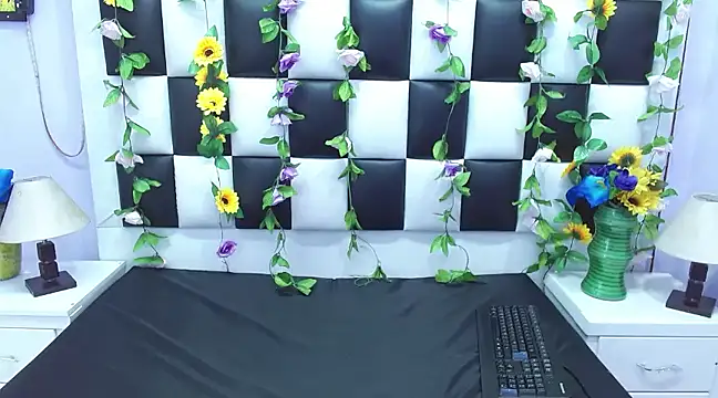 Snapshot of Morgana_Smit chatting on 02.06.25 Morgana Smit online show from 02.06.25