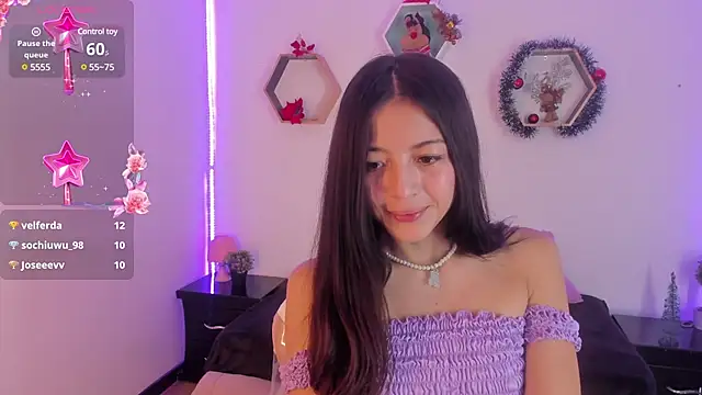 Snapshot of Meelanny_ds chatting on 12.26.24 Meelanny ds online show from 12.26.24