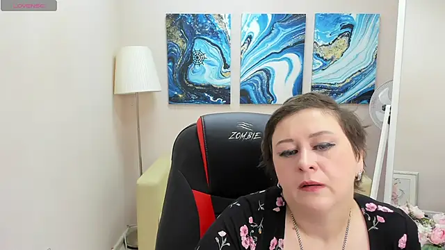 Dolorys online show from 12.22.24