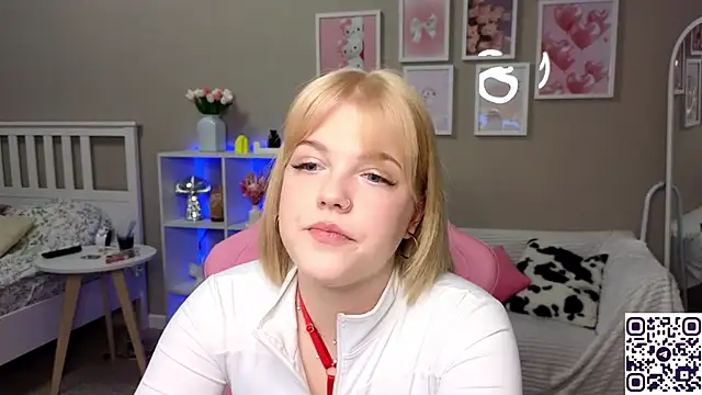 Maya Rave online show from 02.12.25