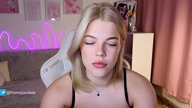 Maya Rave online show from 02.05.26