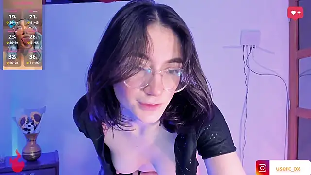 Snapshot of haanna_thompsoon chatting on 12.26.24 haanna thompsoon online show from 12.26.24