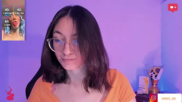 Snapshot of haanna_thompsoon chatting on 02.25.25 haanna thompsoon online show from 02.25.25