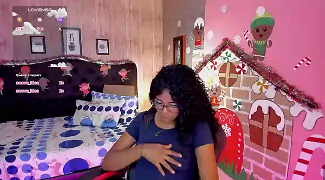 Snapshot of Edelaine_rogers chatting on 12.26.24 Edelaine rogers online show from 12.26.24