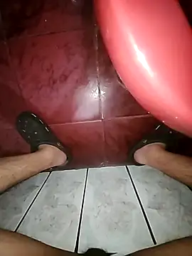 Snapshot of HardDick2 chatting on 11.30.25 HardDick2 online show from 11.30.25