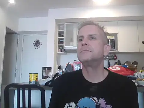 Snapshot of Diegoperrote682661 chatting on 12.04.25 Diegoperrote682661 online show from 12.04.25