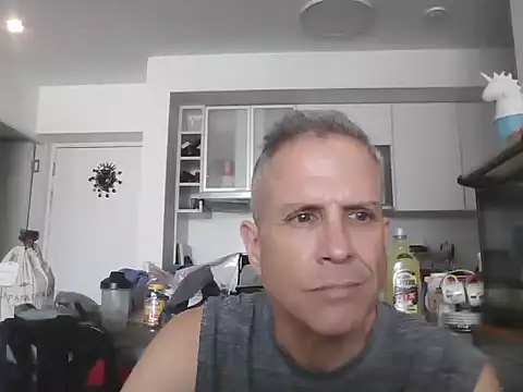 Snapshot of Diegoperrote682661 chatting on 01.06.26 Diegoperrote682661 online show from 01.06.26