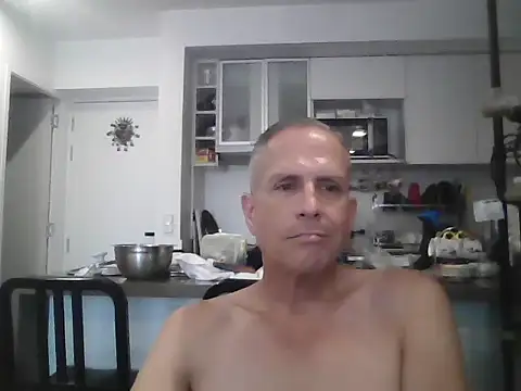 Snapshot of Diegoperrote682661 chatting on 05.04.26 Diegoperrote682661 online show from 05.04.26