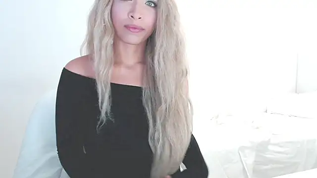 liadivina online show from 12.04.25