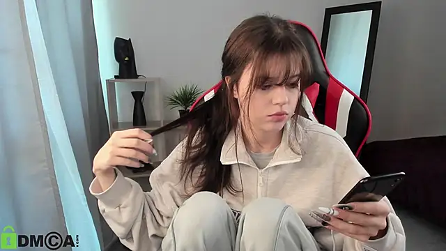 Este Glen online show from 03.21.25