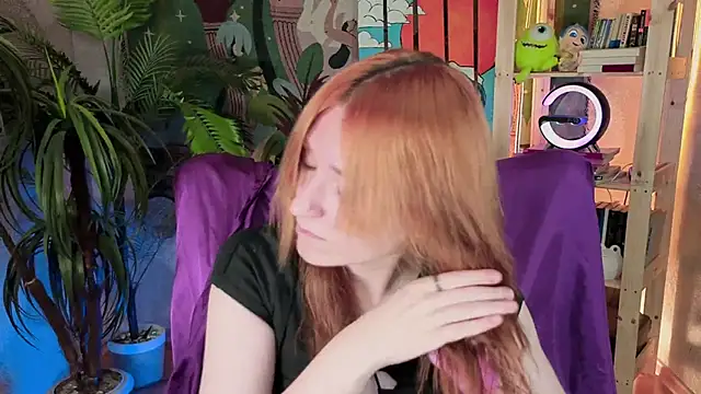 Snapshot of Rita_flame chatting on 11.15.25 Rita flame online show from 11.15.25