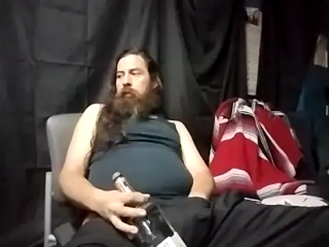 Snapshot of linksjack1010 chatting on 02.13.25 linksjack1010 online show from 02.13.25