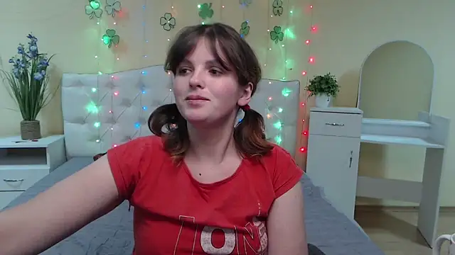 Snapshot of StaceyLex chatting on 03.19.25 StaceyLex online show from 03.19.25