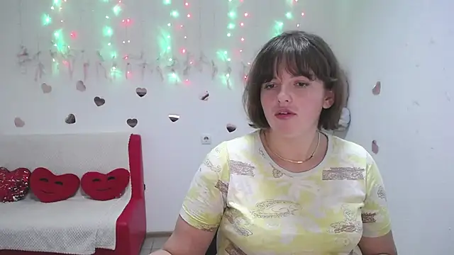 Snapshot of StaceyLex chatting on 10.02.25 StaceyLex online show from 10.02.25