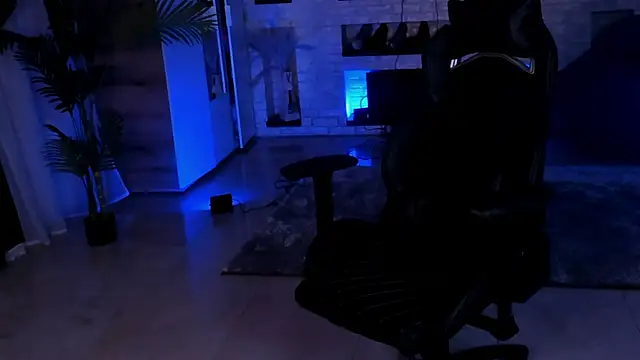 LisaElfy online show from 02.11.25