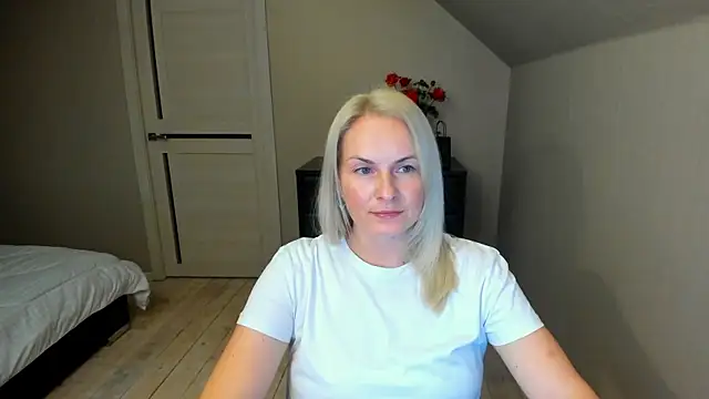 Alicee Gracee online show from 10.04.25